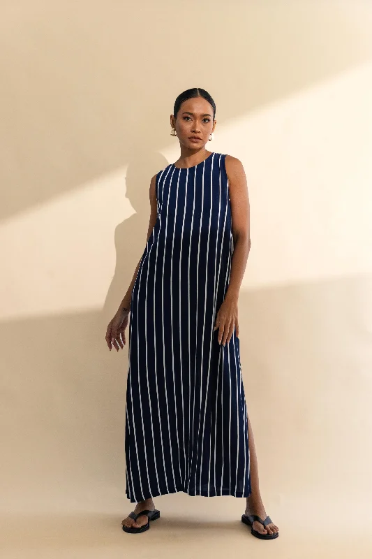 NAVY/WHITE PINSTRIPE