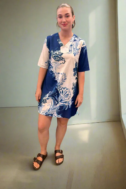 Short Sleeve V Neck Dress in Blue Byron 3322 by Saint Lori Boatneck Modish Everyday