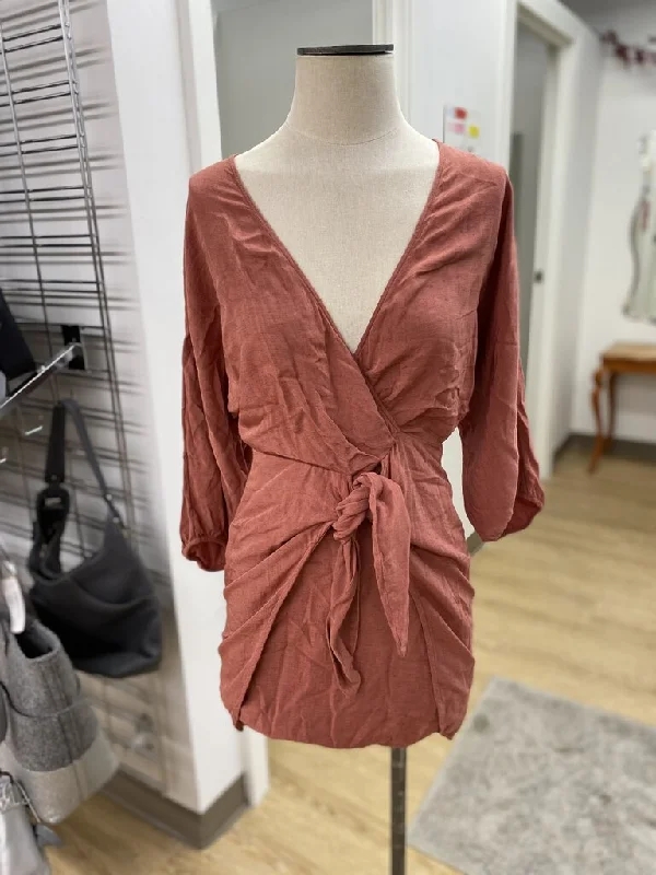 Anthropologie open back dress 4 Tunics Trendy modern