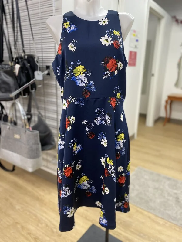Banana Republic floral satin dress 12 Tunics Short Trendy