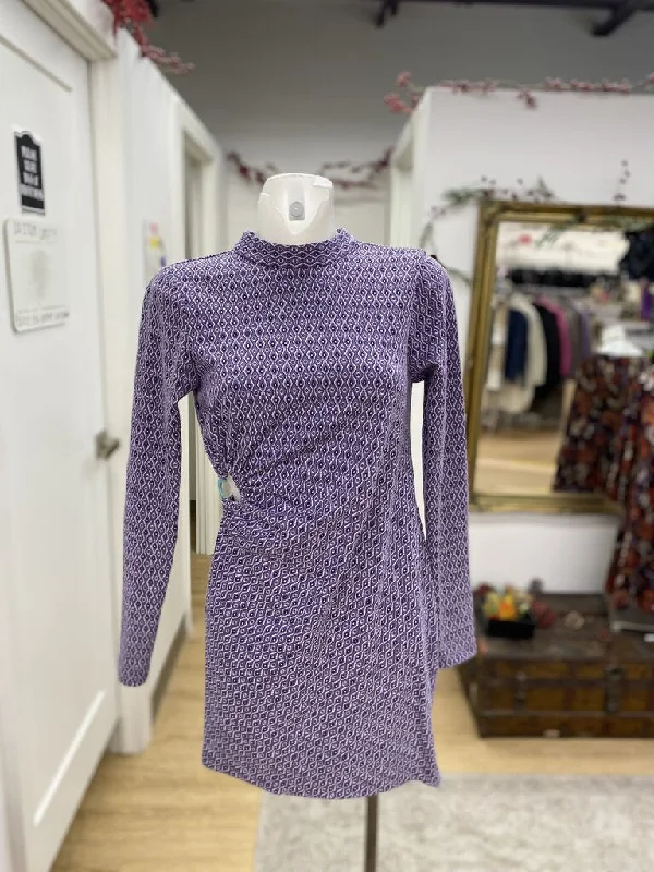 Zara open back knit dress M sweetheart Neckline Romantic