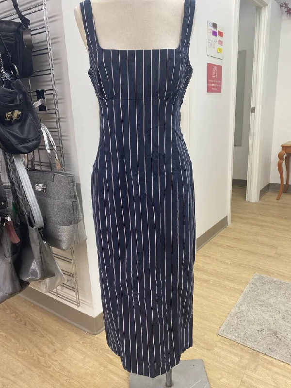 Anthropologie striped dress M Tunics Sophisticated sleek