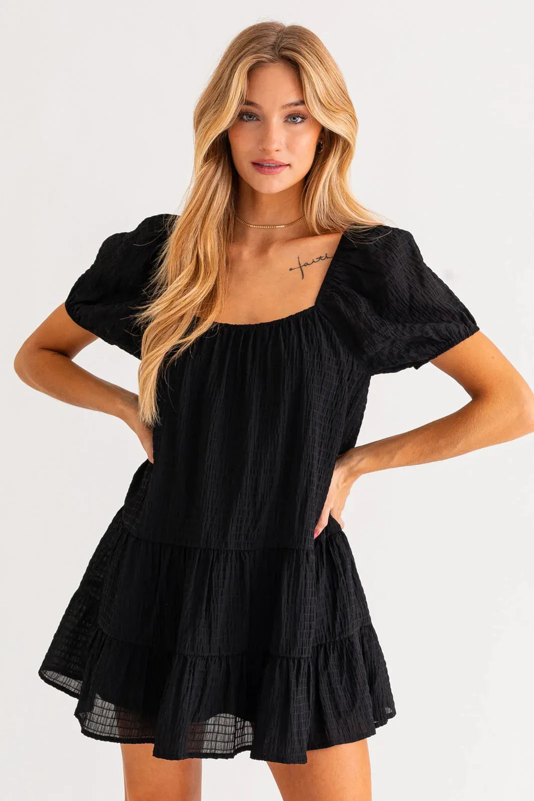 Short Puff Sleeve Tiered Mini Dress Tunics Fashionable chic