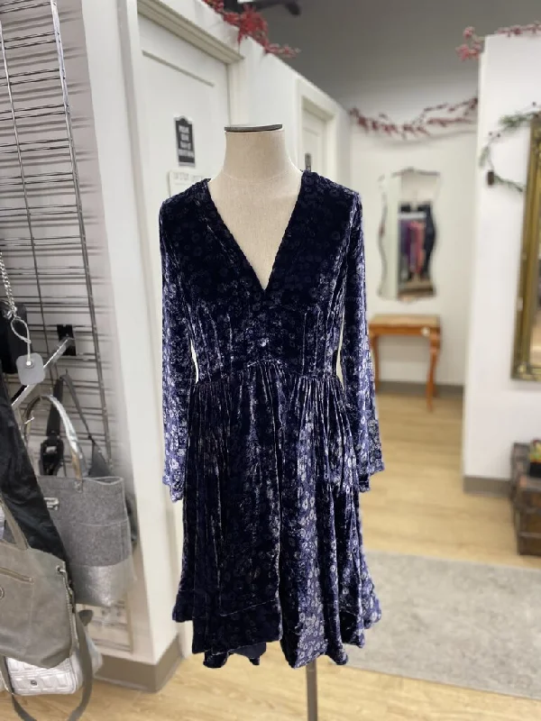 Rebecca Taylor velour dress 10 Tunics Brand named