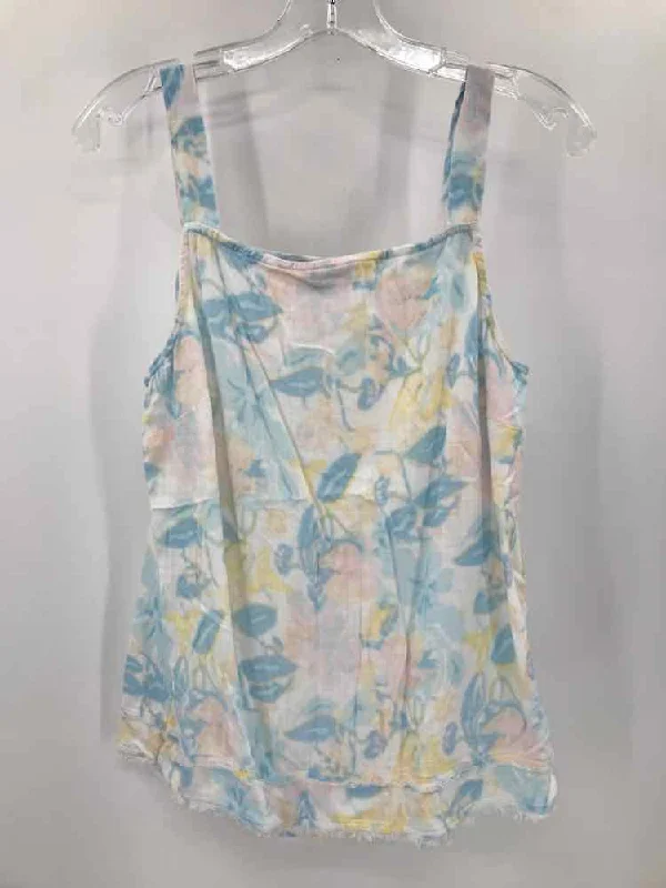 Pre-Owned Charlie B Blue Size Medium Printed Tank Top playful tank top