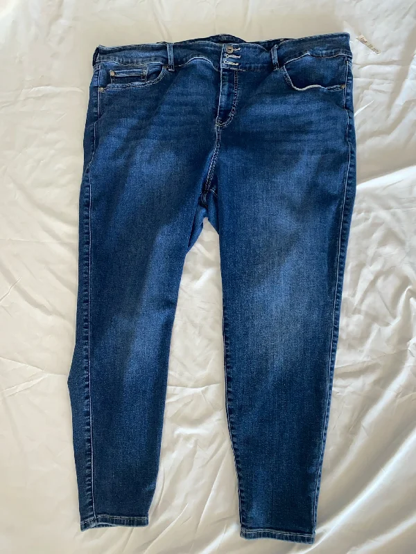 Size 26 Torrid Women's Pants Classic Flared Pants