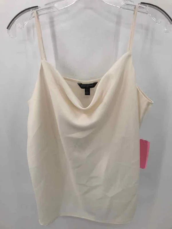 Pre-Owned Banana Republic Ivory Size Large P Tank Top seamless tank top